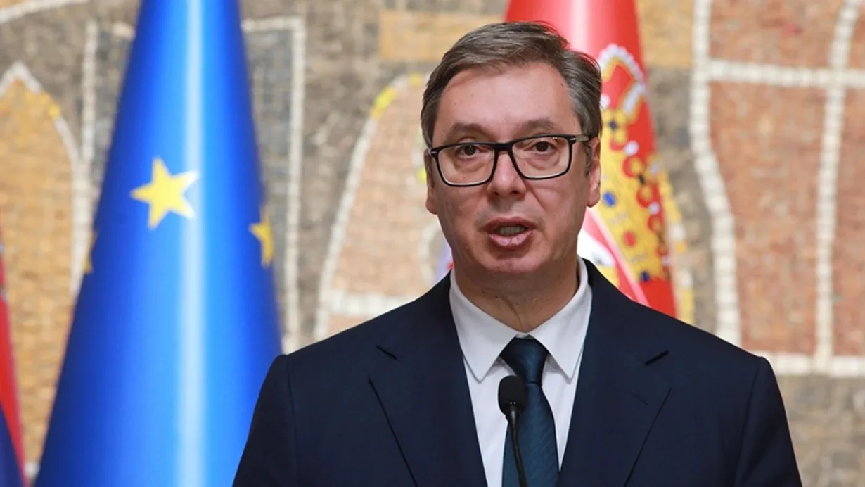 Sırbistan Cumhurbaşkanı Vucic 27 Eylül'de istifa edecek