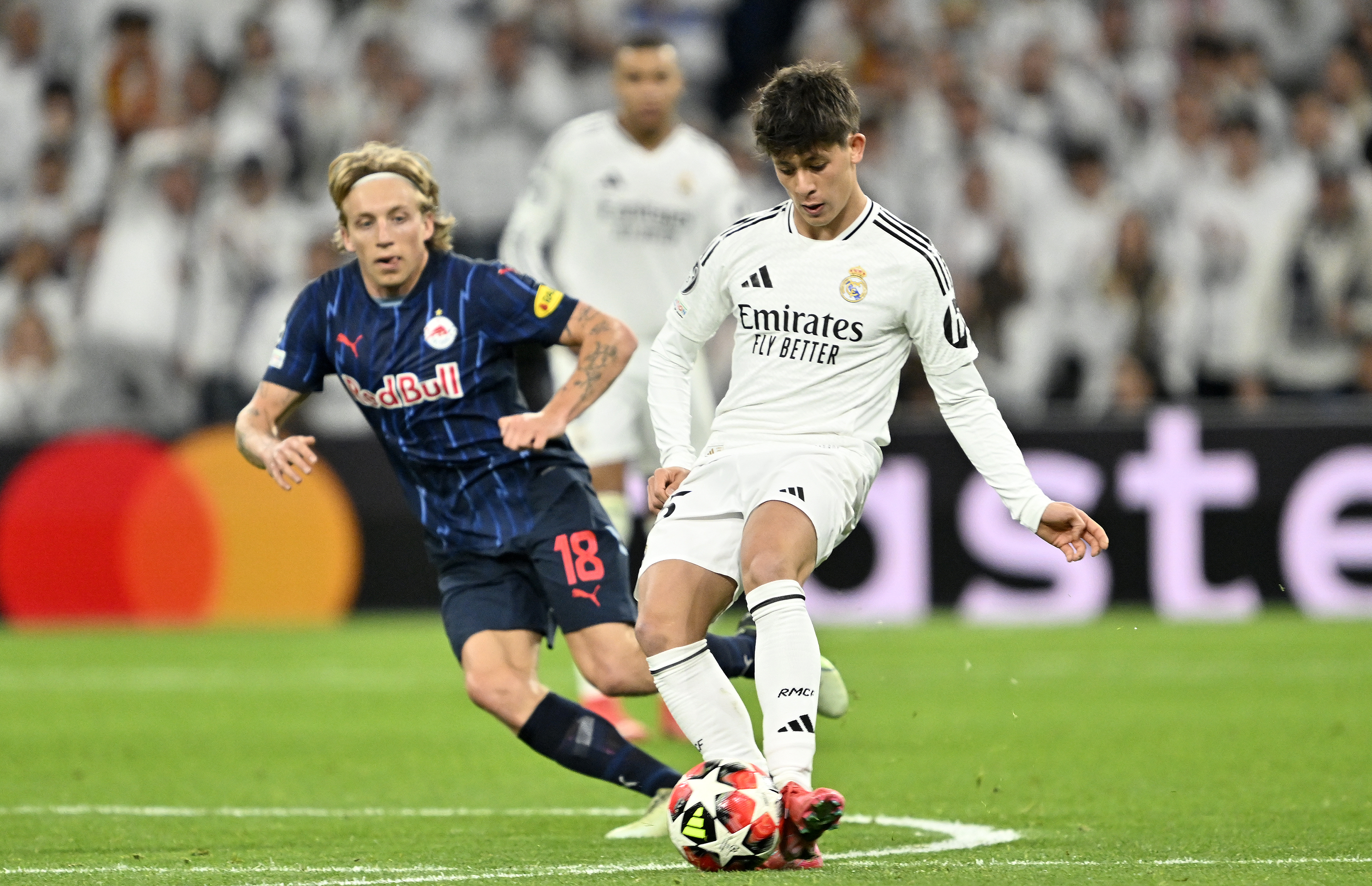 A A 20250122 36832242 36832230 R E A L M A D R I D S A L Z B U R G