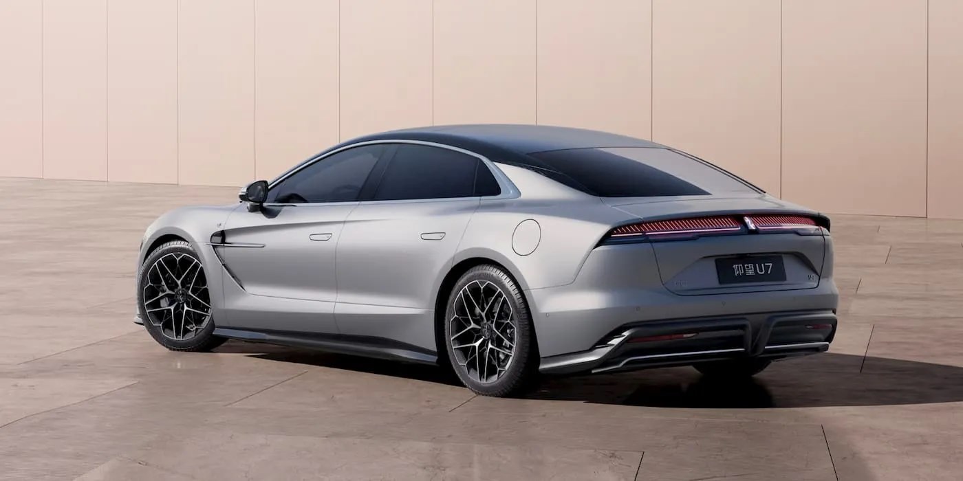 Byd Nin Luks Markasi Yangwang U7 Elektrikli Sedanini Duyurdu172938