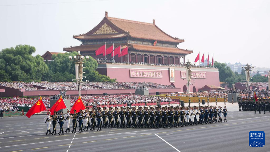   3 Eylül'de, başkent Beijing'in merkezindeki Tiananmen Meydanı'nda, Çin Halkının Japon Saldırganlığına Karşı Direniş Savaşı ve Dünyanın Faşizme Karşı Savaşı'ndaki zaferin 80. yıl dönümü, görkemli bir askerî geçit töreniyle anıldı.