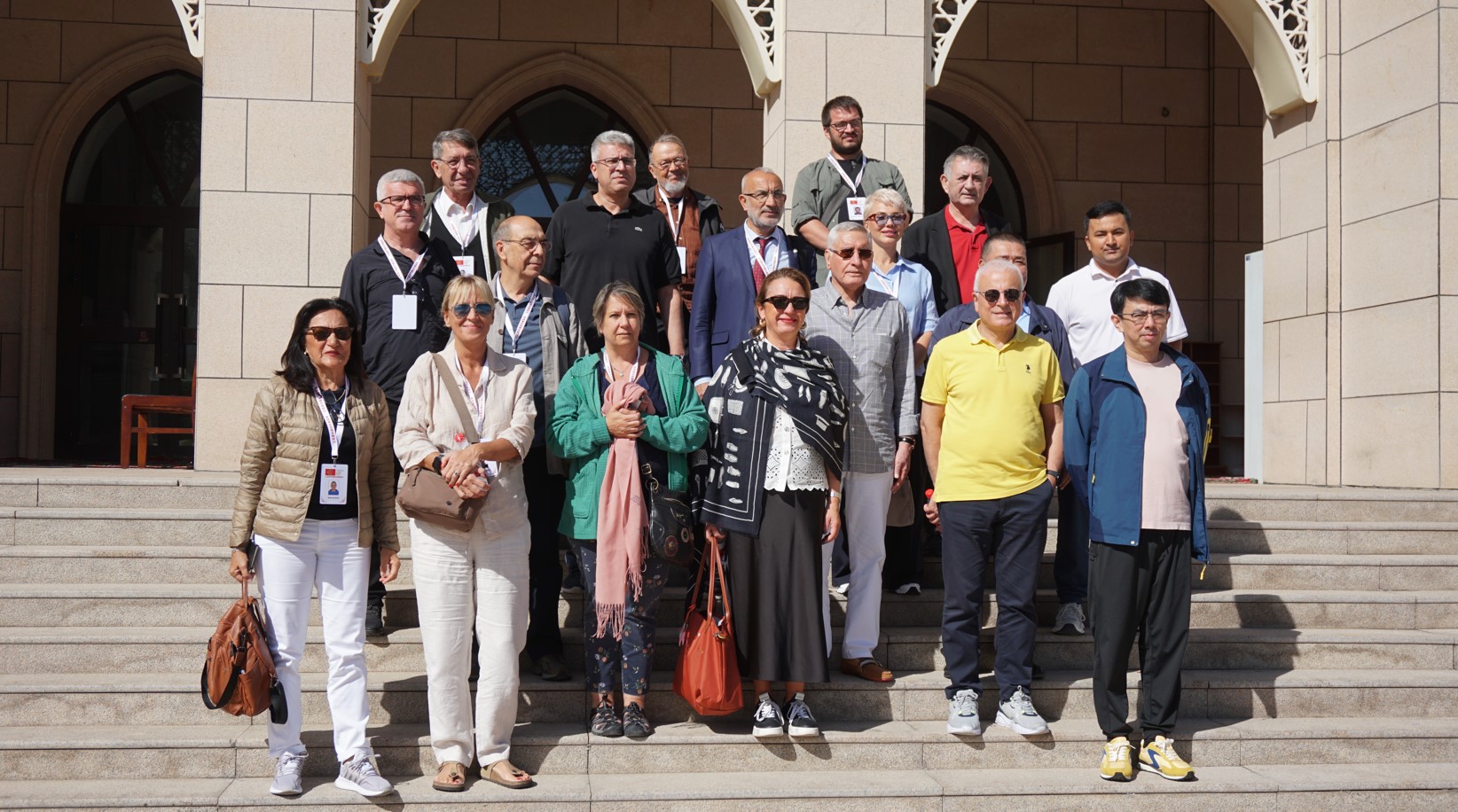 Mehmet Ali Güller, Aydemir Güler, Ceyda Karan, Erkin Öncan, Nur Batur, Merdan Yanardağ, Tuba Emlek, Uğur Pideci, Ümit Zileli, Yavuz Alogan, Yavuz Selim Demirağ, Zeynep Gürcanlı, Haluk Hepkon, Muharrem Temiz, Hasan Çapan, Eda Lermi 