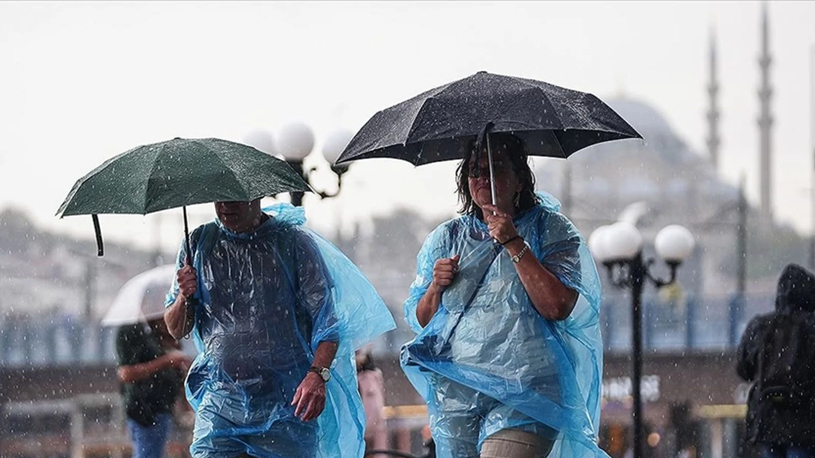 Meteoroloji'den dört ilk için fırtına uyarısı