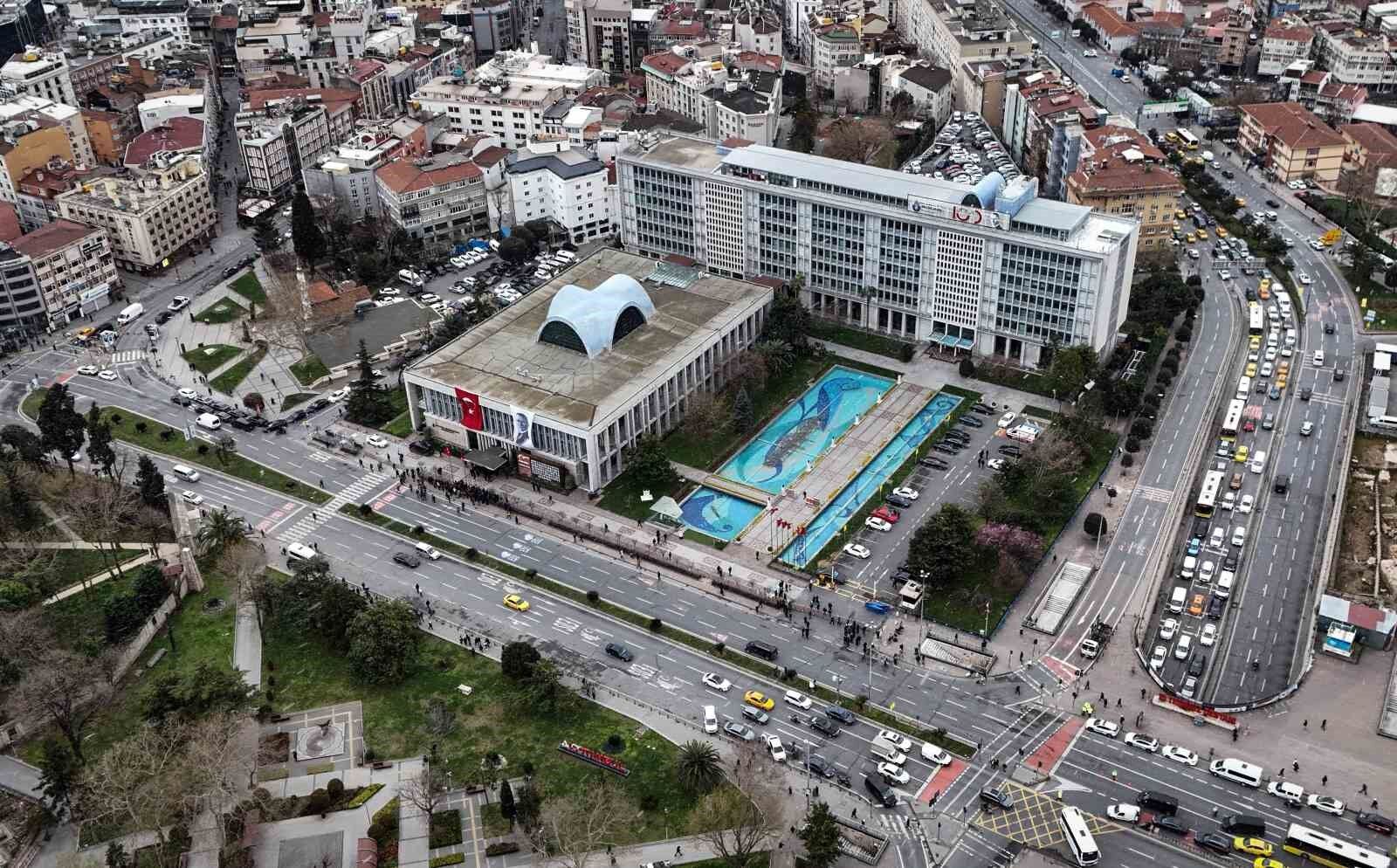 İBB davasında 4 isim hakkında tahliye kararı verildi