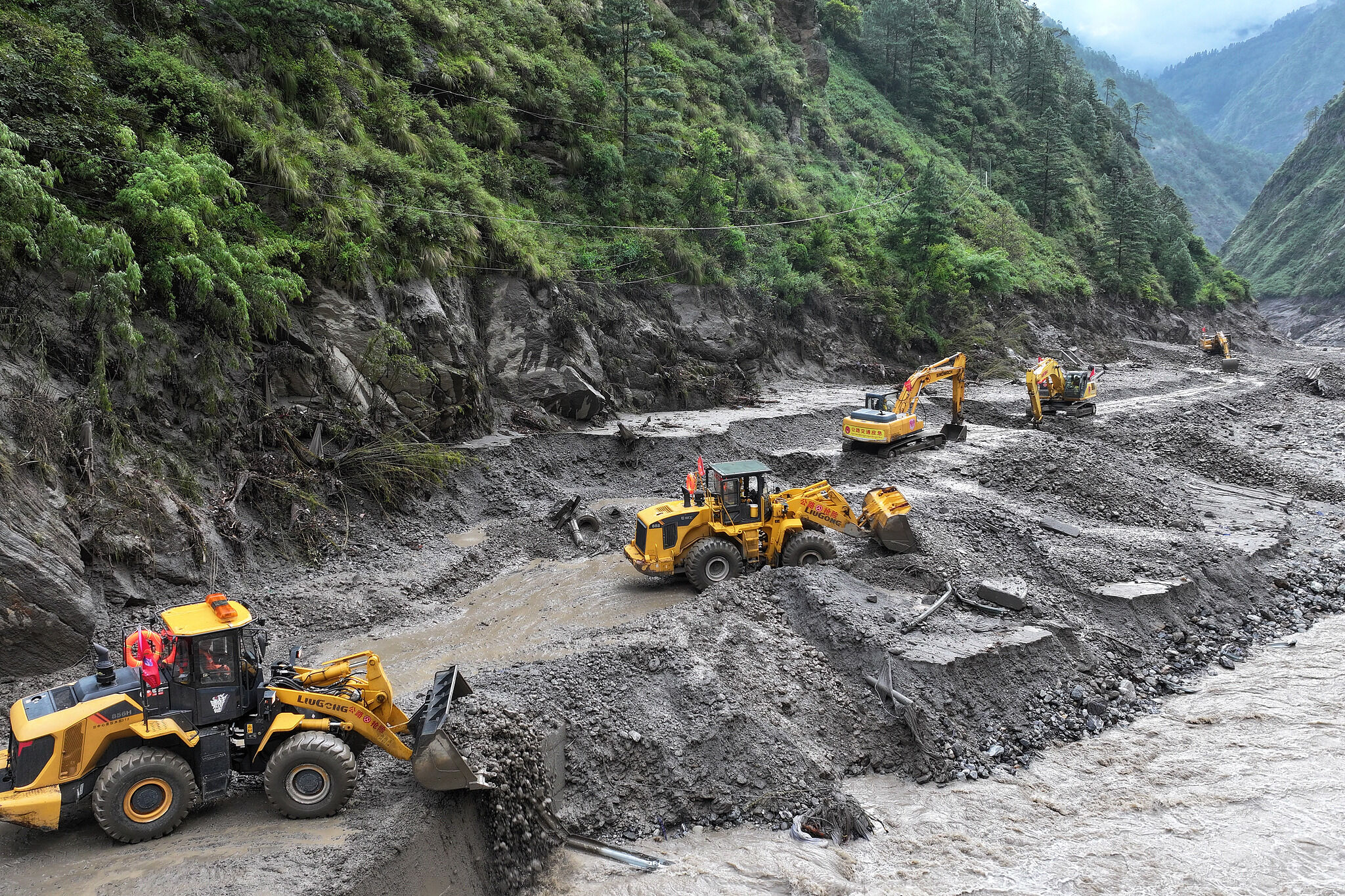 Nepal’in eski Çin Büyükelçisi Oli: Himalaya’daki afetlere karşı Çin’le iş birliği şart