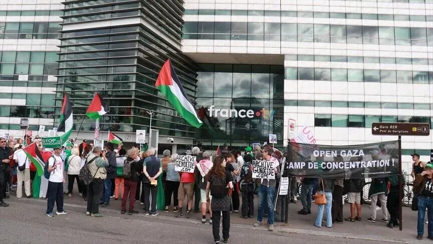 Fransa'da Gazze protestosu: Soykırım programı tekrar yayınlansın