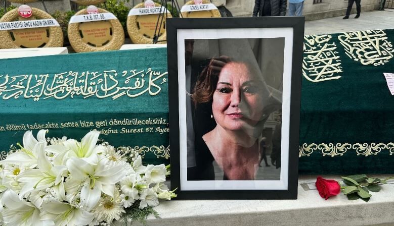 Gülsen Tuncer son yolculuğuna uğurlandı