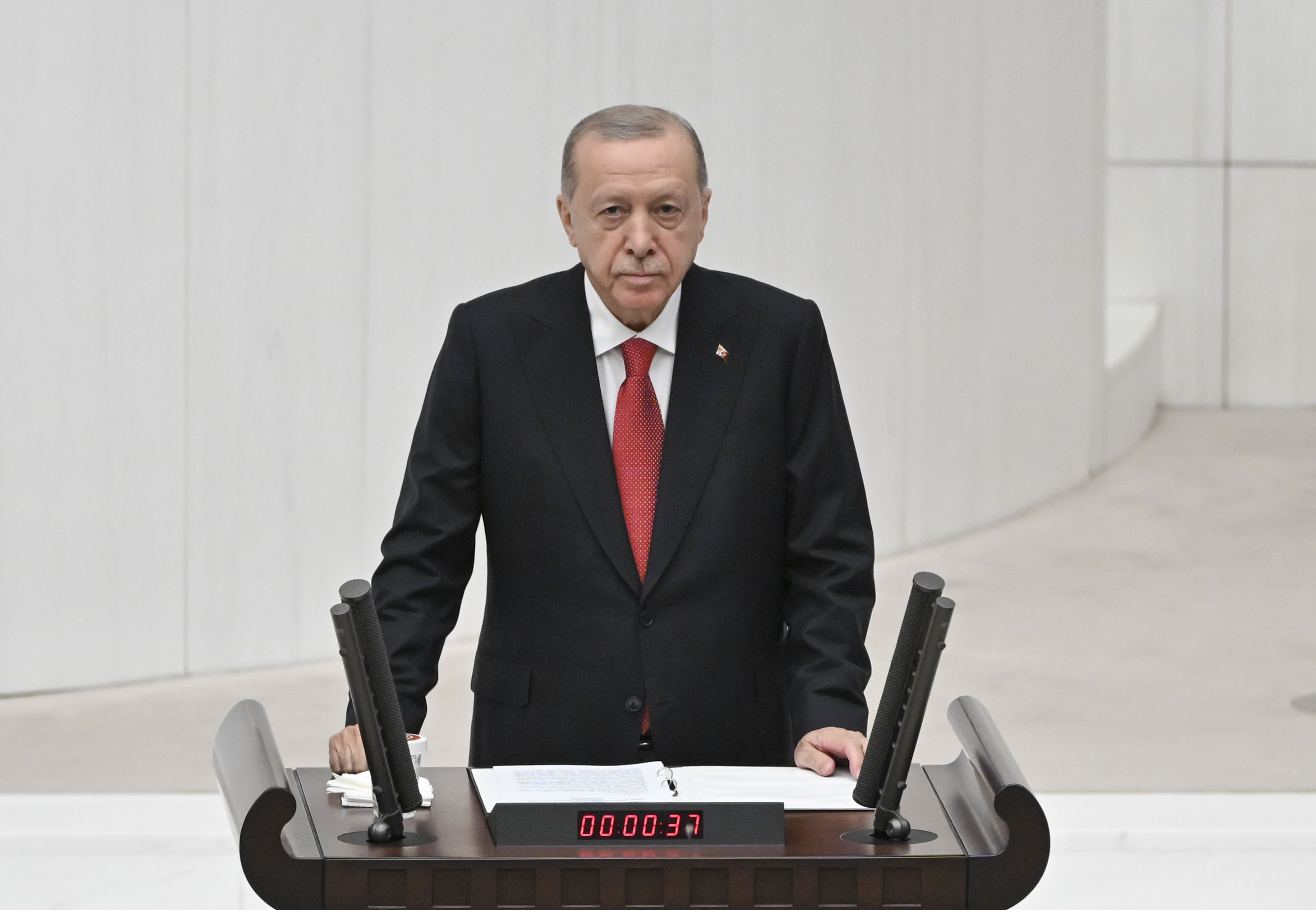 Cumhurbaşkanı Erdoğan: Fon meselesini süratle çözüyoruz