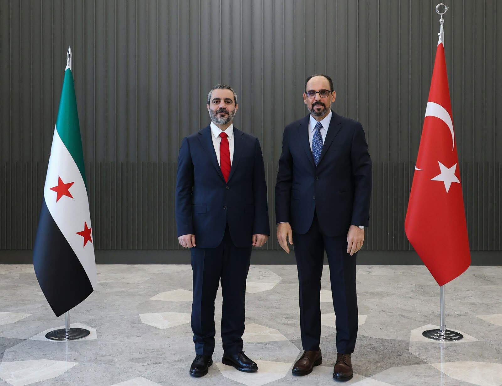 Kalın, Suriye Dışişleri Bakanı Şeybani ile görüştü