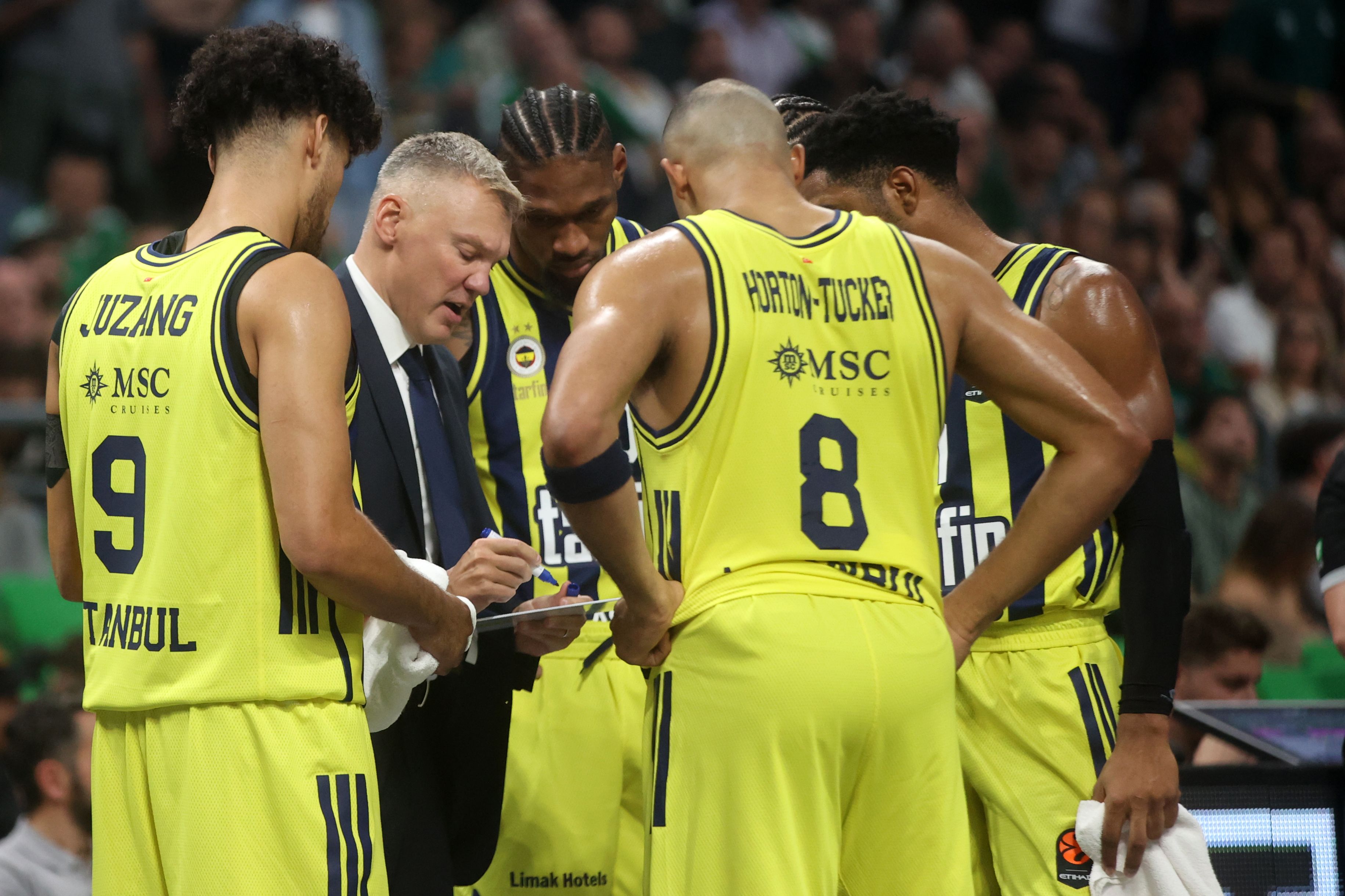 Fenerbahçe Tarfin, Panathinaikos'a 92-74 mağlup oldu