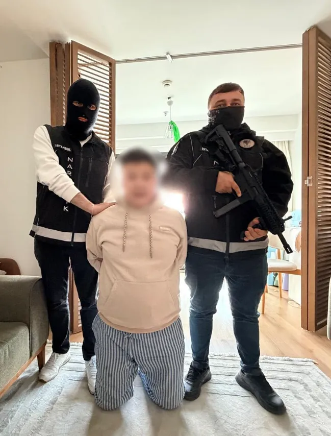 Milli futbolcuydu, uyuşturucu baronu olarak yakalandı