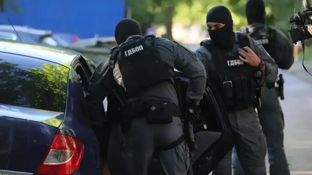 Bulgaristan teyakkuzda: Art arda bomba ihbarları