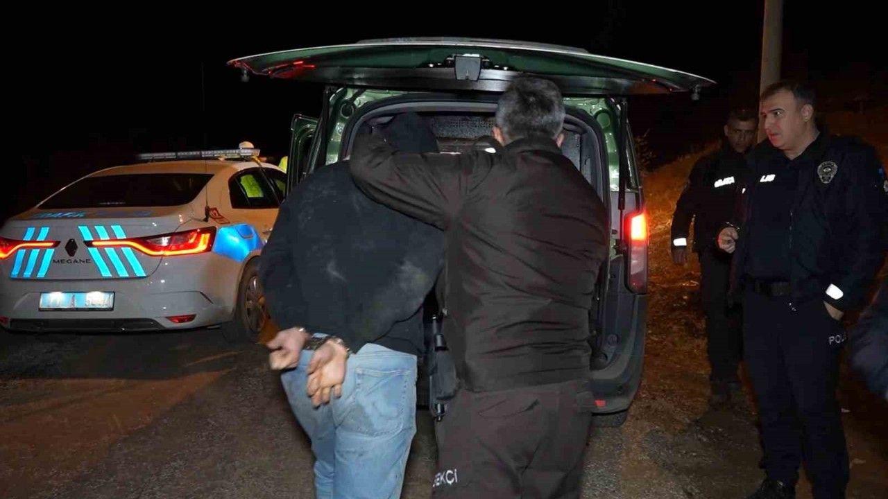 50 kilometrelik nefes kesen kovalamaca... Polisten kaçış pahalıya patladı: 123 bin 500 lira ceza