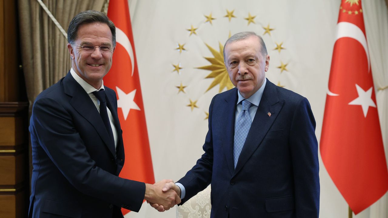 Cumhurbaşkanı Erdoğan, NATO Genel Sekreteri Rutte'yi kabul etti