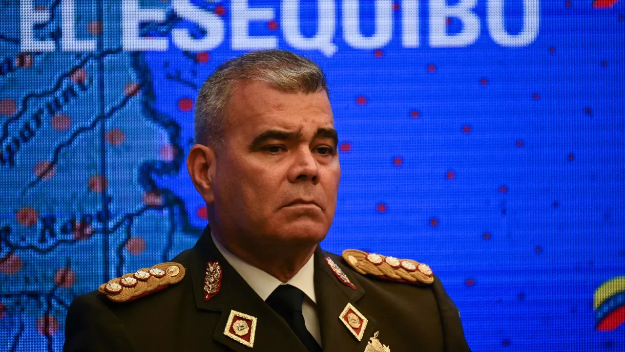 Venezuela Savunma Bakanı: ABD’nin Karayipler’deki askeri varlığı bölgeyi istikrarsızlaştırıyor