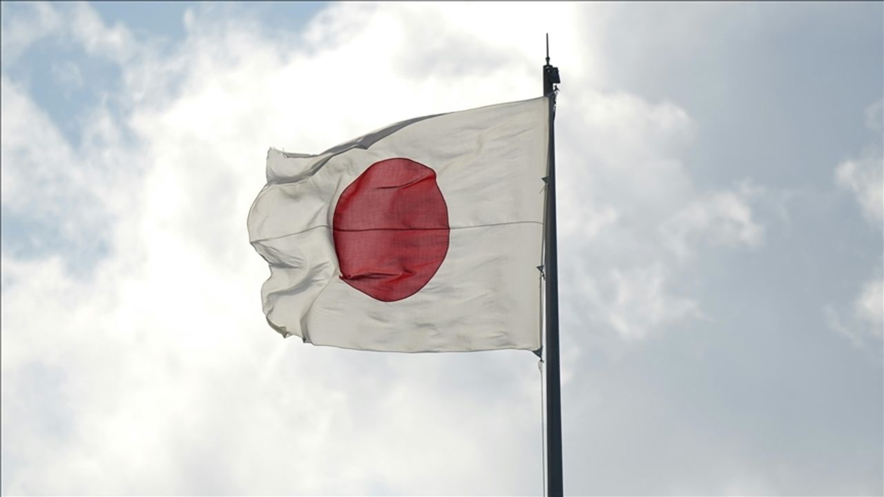 Japonya'da İktidar Koalisyonunun Çoğunluğu Kazandığı Seçimler - Sonuçlar ve Analiz