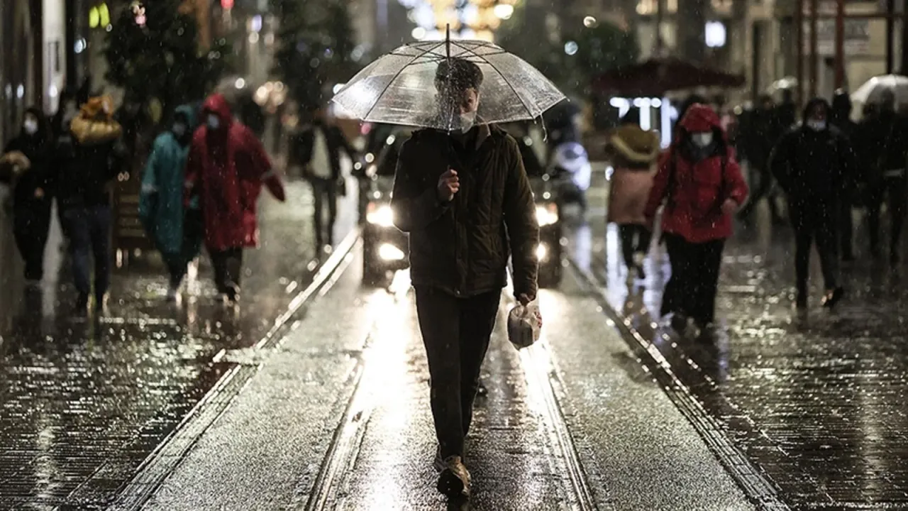 Meteoroloji alarm verdi: 67 il için sağanak uyarısı