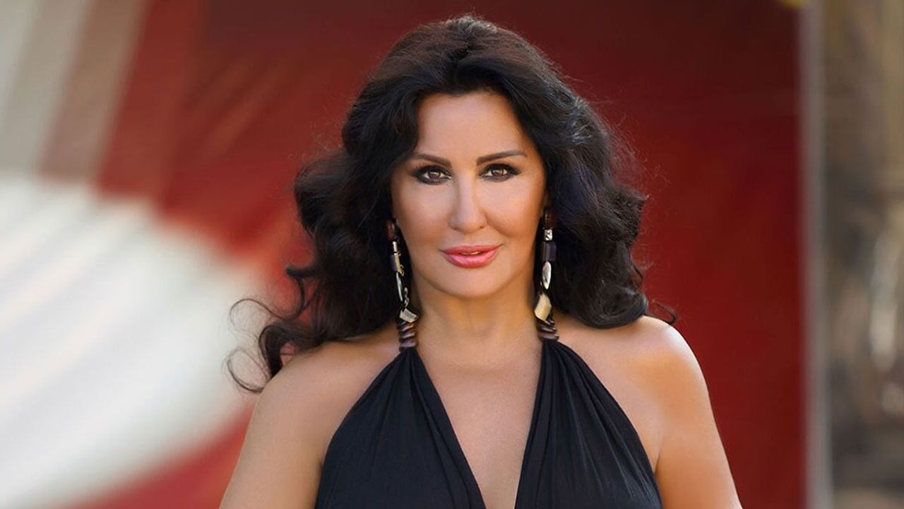 The Weeknd Nükhet Duru’ya Telif Hakları Ödeme