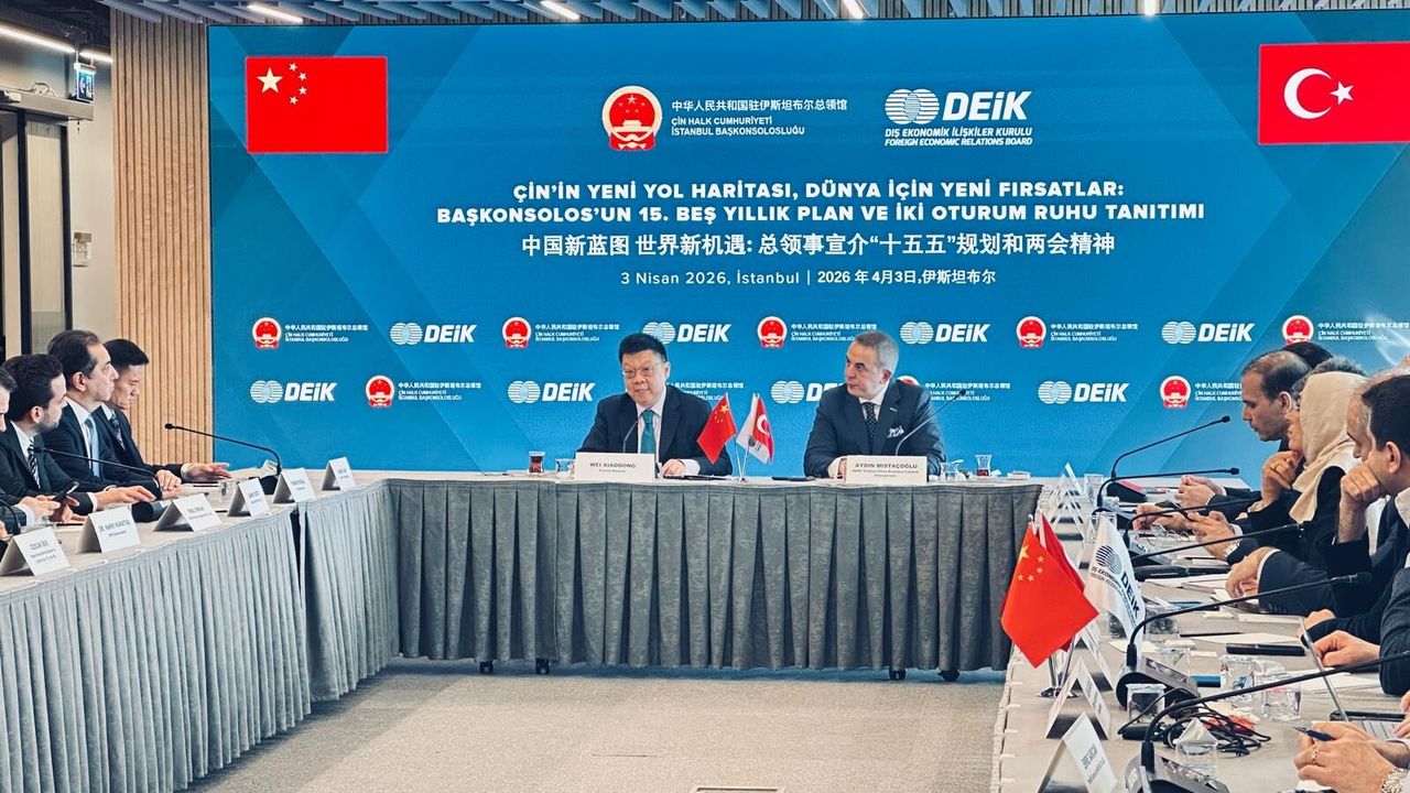 Başkonsolos Xiaodong, DEİK Türkiye-Çin İş Konseyi toplantısında konuştu