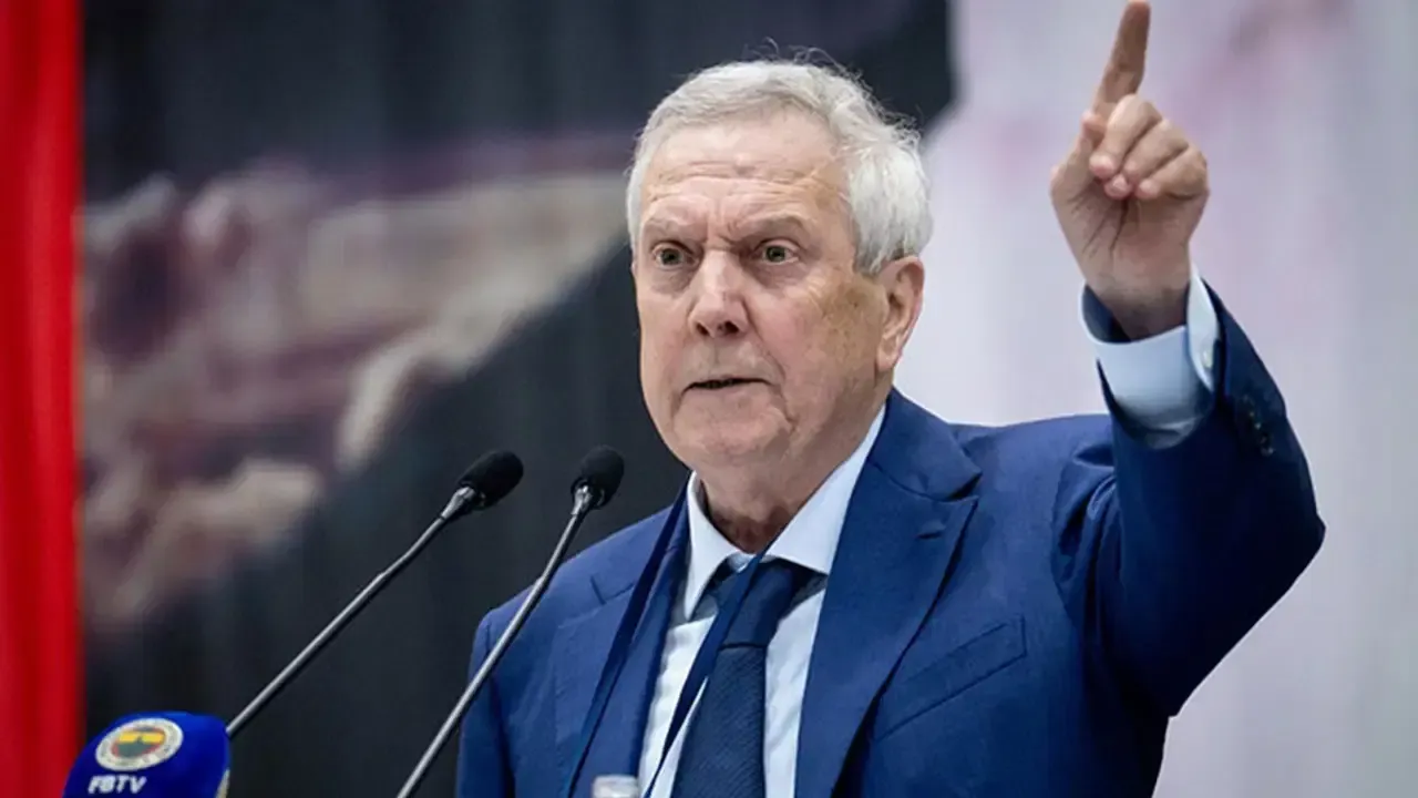 Aziz Yıldırım, 4 isme güle güle dedi!