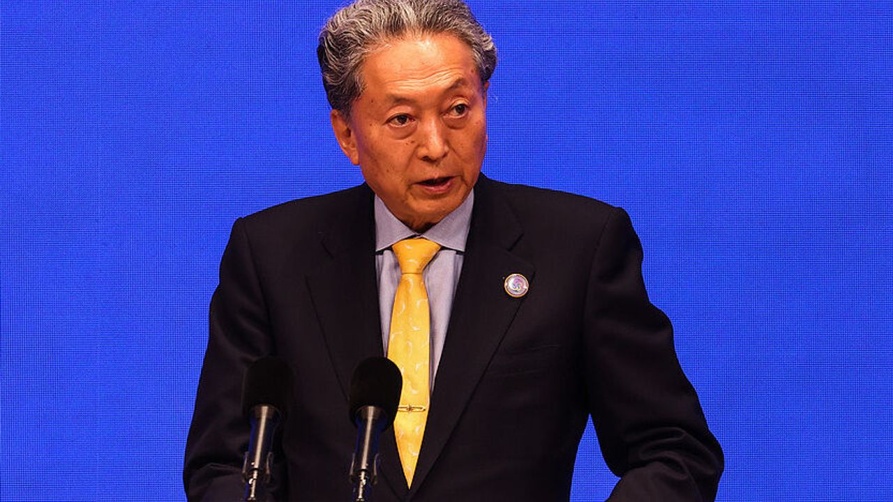 Japonya’nın eski Başbakanı Hatoyama’dan Takaiçi’ye hatalarını düzeltme çağrısı