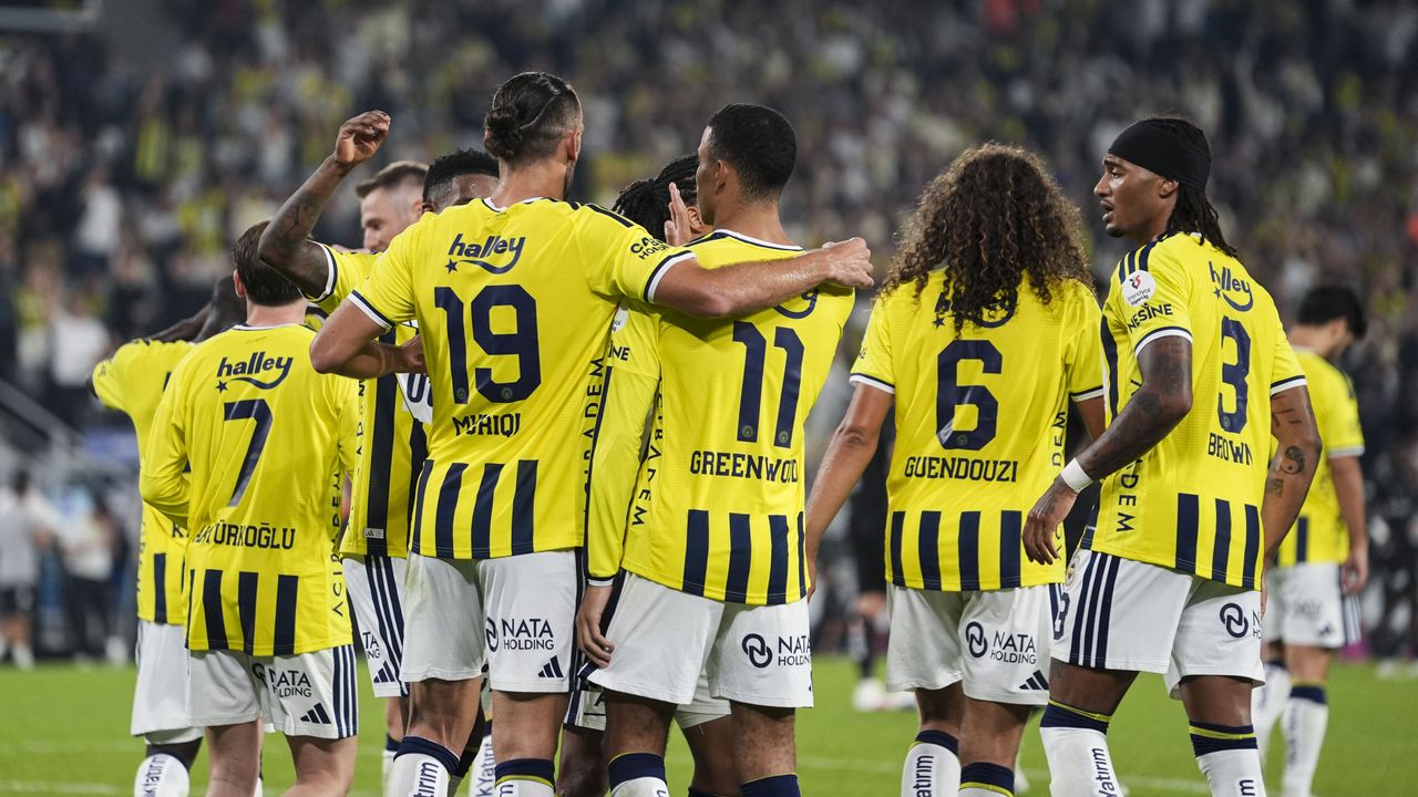 Şampiyonlar Ligi'ne bir kala: Fenerbahçe Olimpik Lyon karşısında!