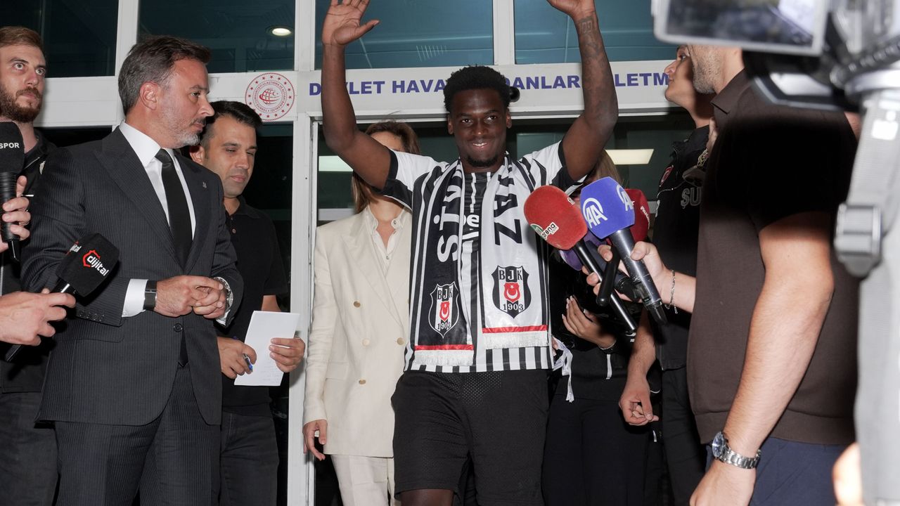 Beşiktaş'ın yeni transferi Ernest Poku İstanbul'da!