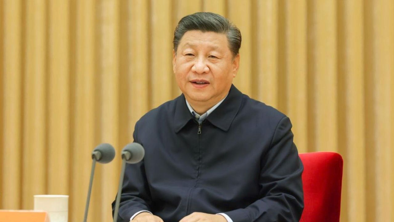 Xi’den yöneticilere talimat: Halkın sınavından geçecek başarılara imza atın