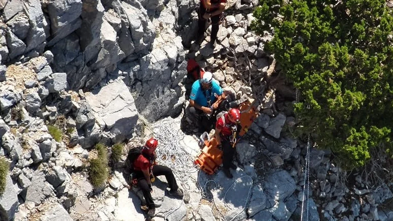 Ölüdeniz’de paraşüt kazası: 2 ölü