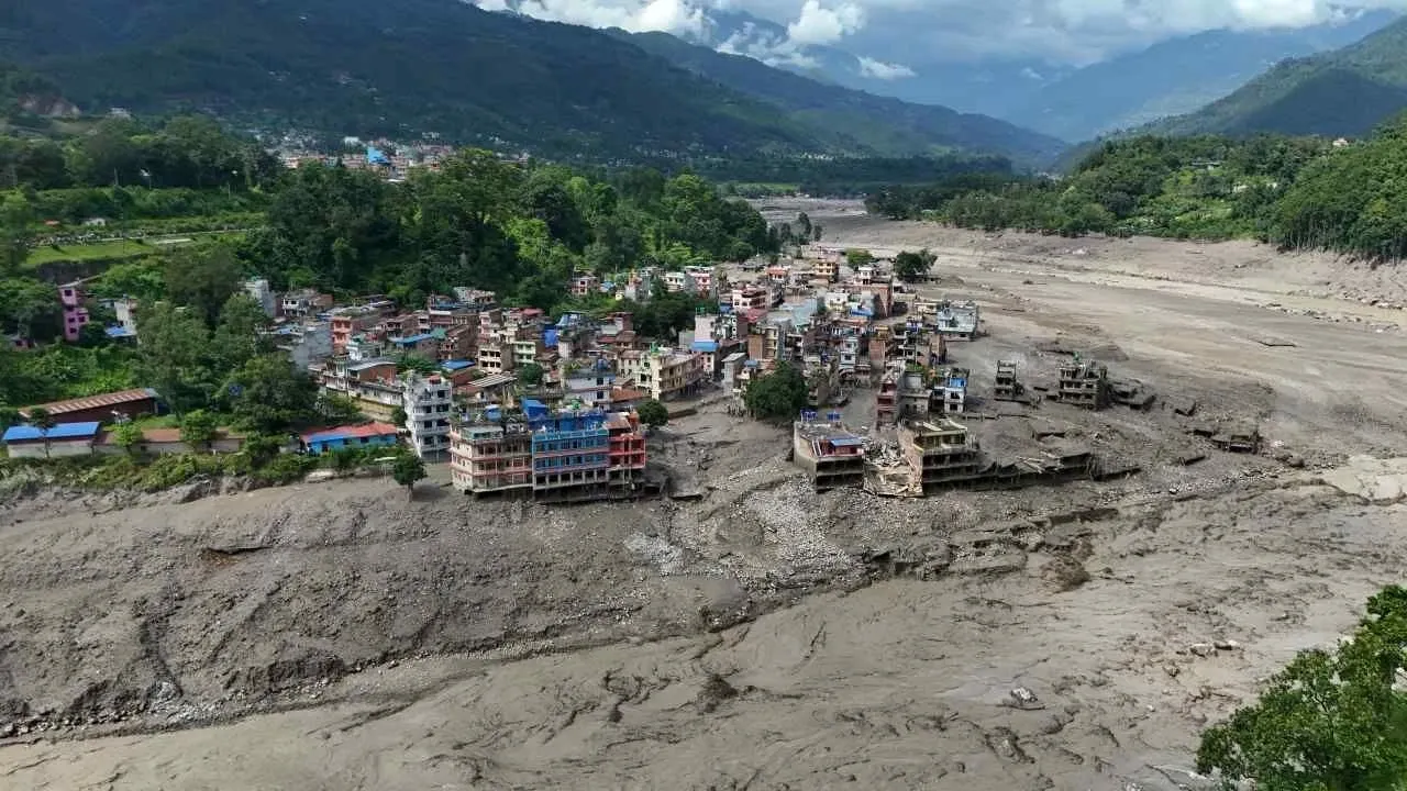 Nepal’i sel vurdu! 162 can kaybı, 558 kişi kayıp