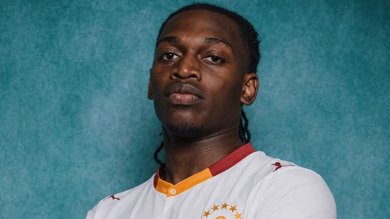 Galatasaray açıkladı: Rafael Leão için transfer görüşmeleri başladı