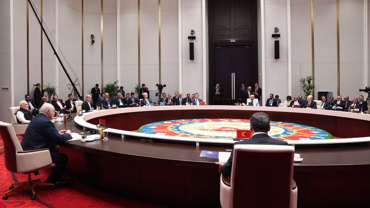 Xi Jinping SİÖ toplantısında konuştu: Eşit ve çok kutuplu bir dünya vurgusu