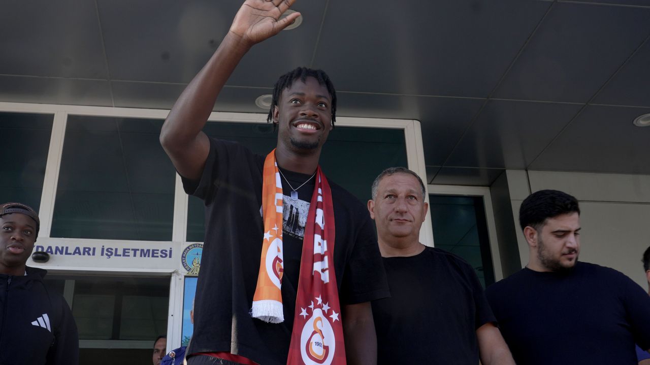 Galatasaray Bitshiabu'nun maliyetini açıkladı