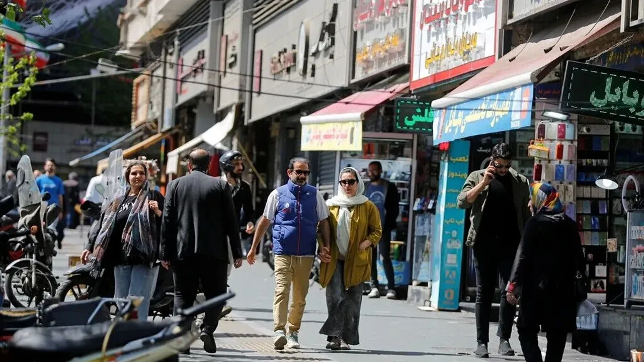 Tahran Belediye Başkanı: “Aylarca yetecek stokumuz var”