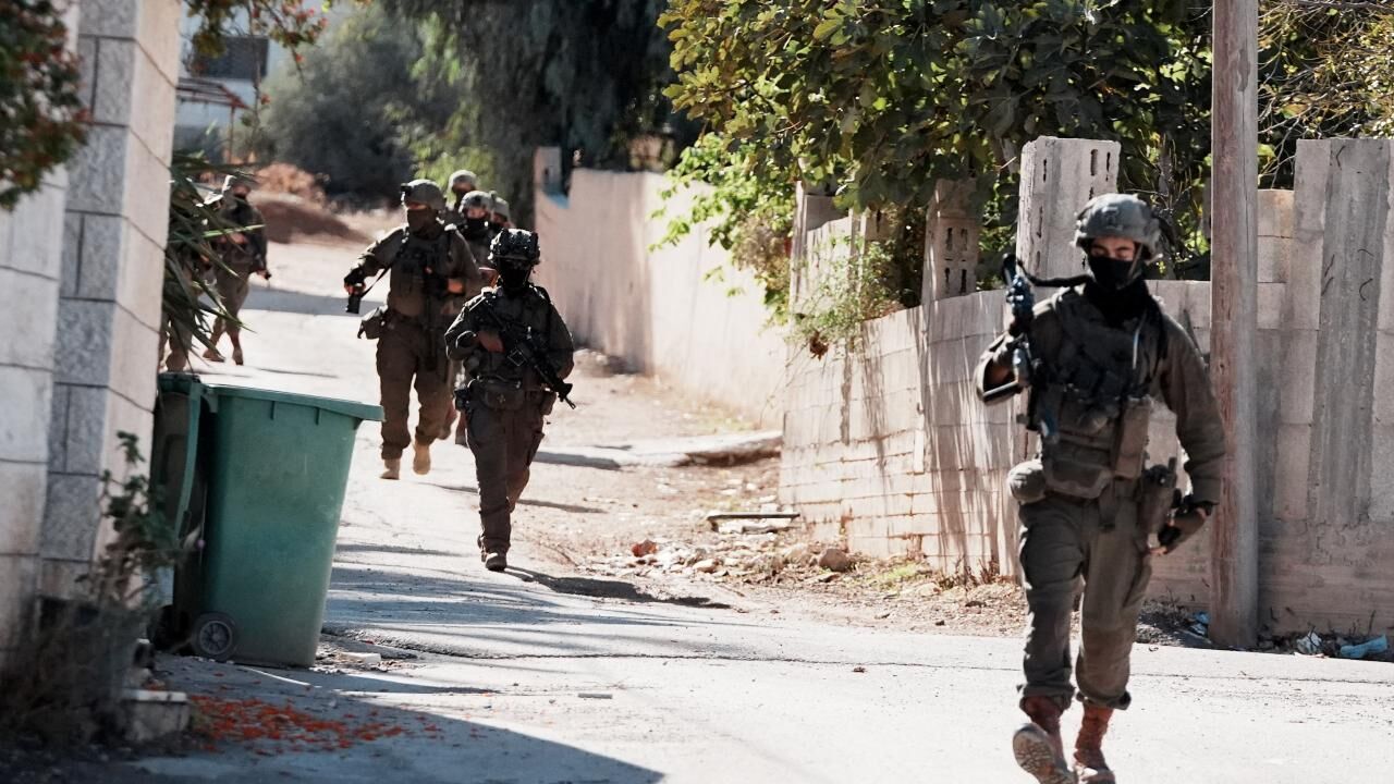 İsrail’den Suriye’ye baskın: Dera’ya askeri birlikle girdi