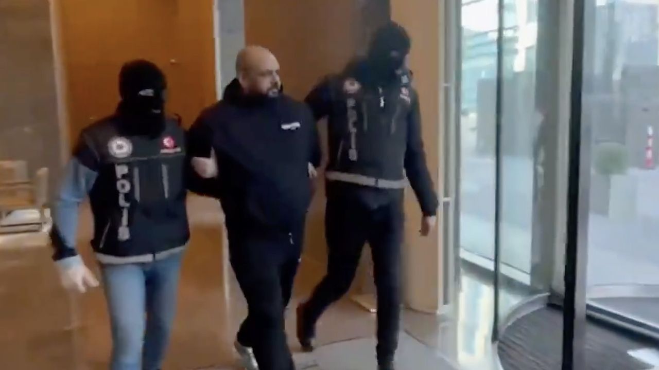 Kırmızı bültenle aranan uyuşturucu kaçakçısı İstanbul'da yakalandı