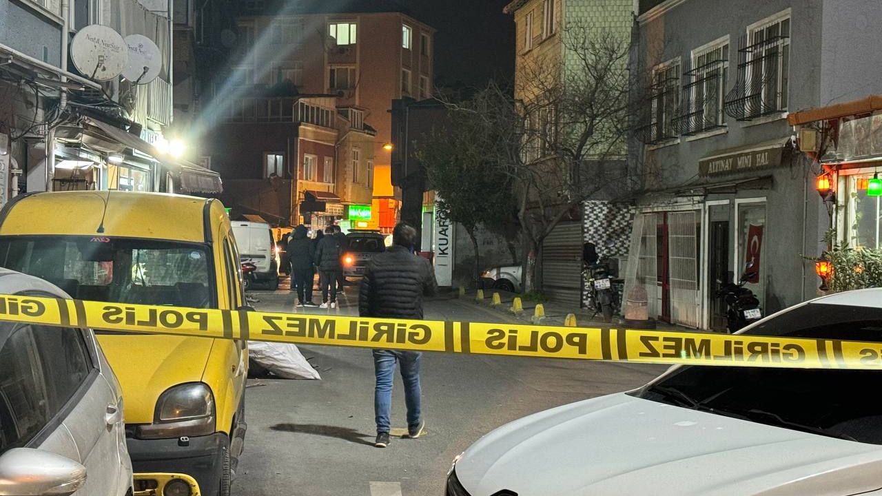 Silahla rastgele ateş açan adam polisi alarma geçirdi