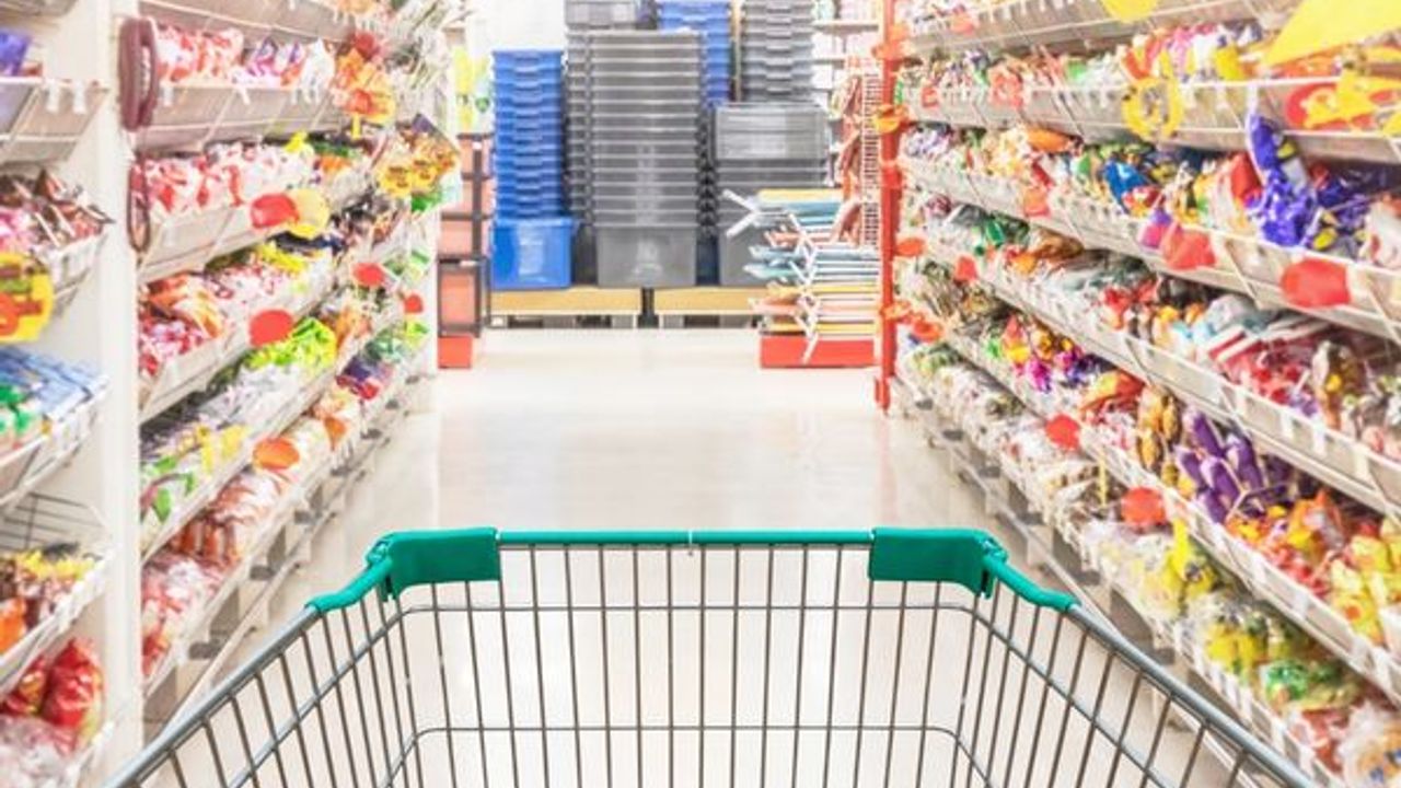 Yerel zincir marketlerden indirim kararı