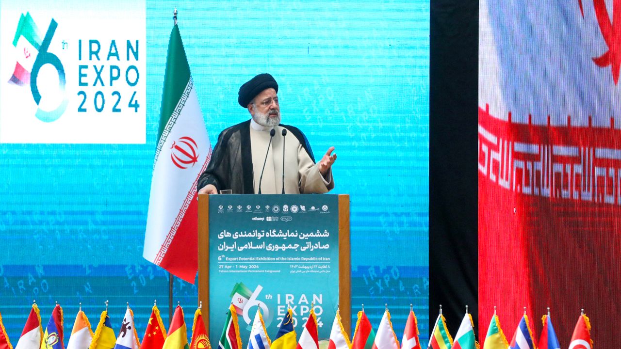 Reisi: "Savunma doktrinimizde nükleer silah üretimine yer yok"