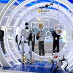 Çin'de insansı robot üretiminde tarihi eşik: 100 bini aşacak