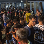 İspanya'ya göçmen akını: O sınır kapısını kapattı