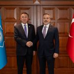 Dışişleri Bakanı Fidan, TDT Genel Sekreteri Ömüraliyev ile Ankara'da görüştü