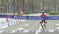 İnsansı robotlar yarı maratonda insanı geçti
