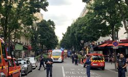 Paris’te araç restorana daldı: 1 ölü, 6 yaralı
