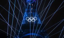 Paris'te Olimpiyat meşalesi yakıldı
