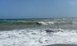 Antalya'da yüzmek için denize giren uzman çavuş boğuldu