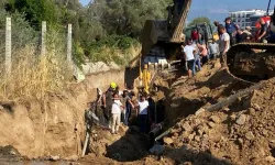 İçme suyu hattı kazı çalışmasında göçük: 3 işçi öldü