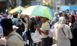 İran'da aşırı sıcaklar: Kamu kurumları tatil edildi