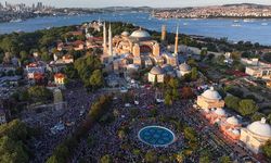 Ayasofya'da Filistin'e destek mitingi