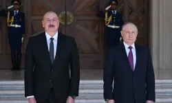 Putin ve Aliyev, Bakü'de görüştü