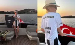 Sharon Stone Beşiktaş formasıyla poz verdi